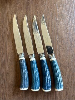 SHEFFIELD STEEL - MCM Carwood Brand Blue Handle Steak Knives - Set of 4
